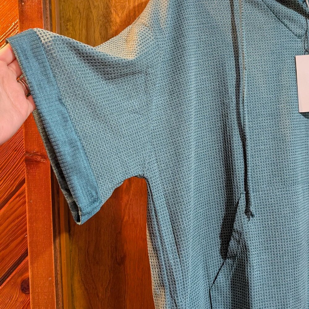 NWT S/M Andree by Unit Textured 3/4 Sleeve Hoodie Top with Front Pocket GREEN - Picture 5 of 7